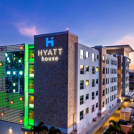 Hyatt House San Juan Hotell Exteriör bild