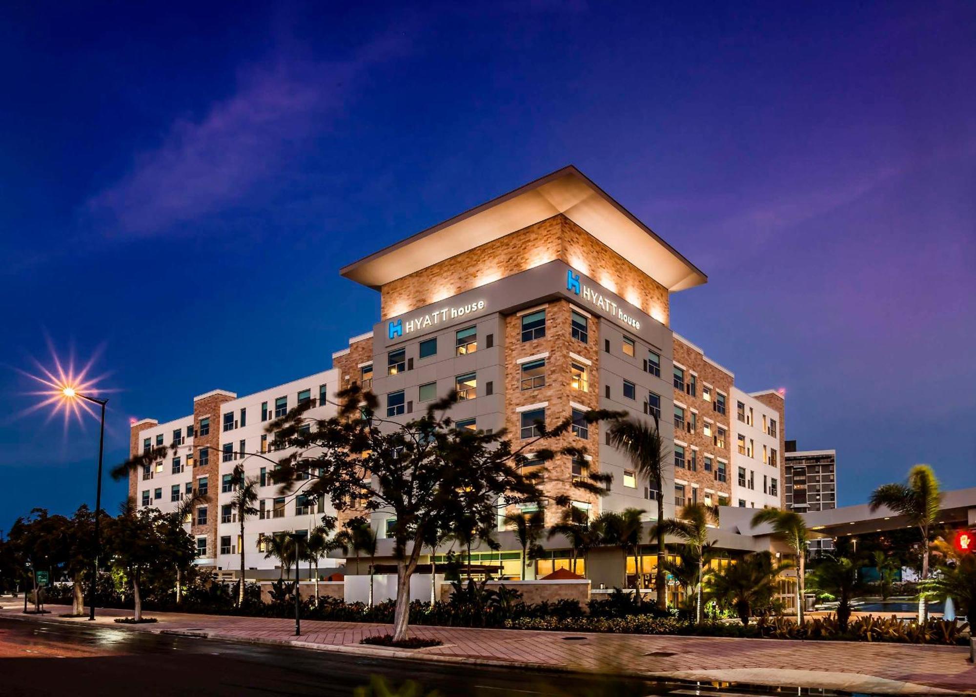 Hyatt House San Juan Hotell Exteriör bild