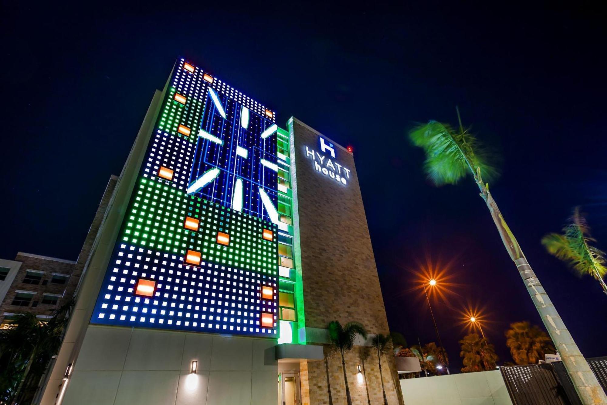 Hyatt House San Juan Hotell Exteriör bild